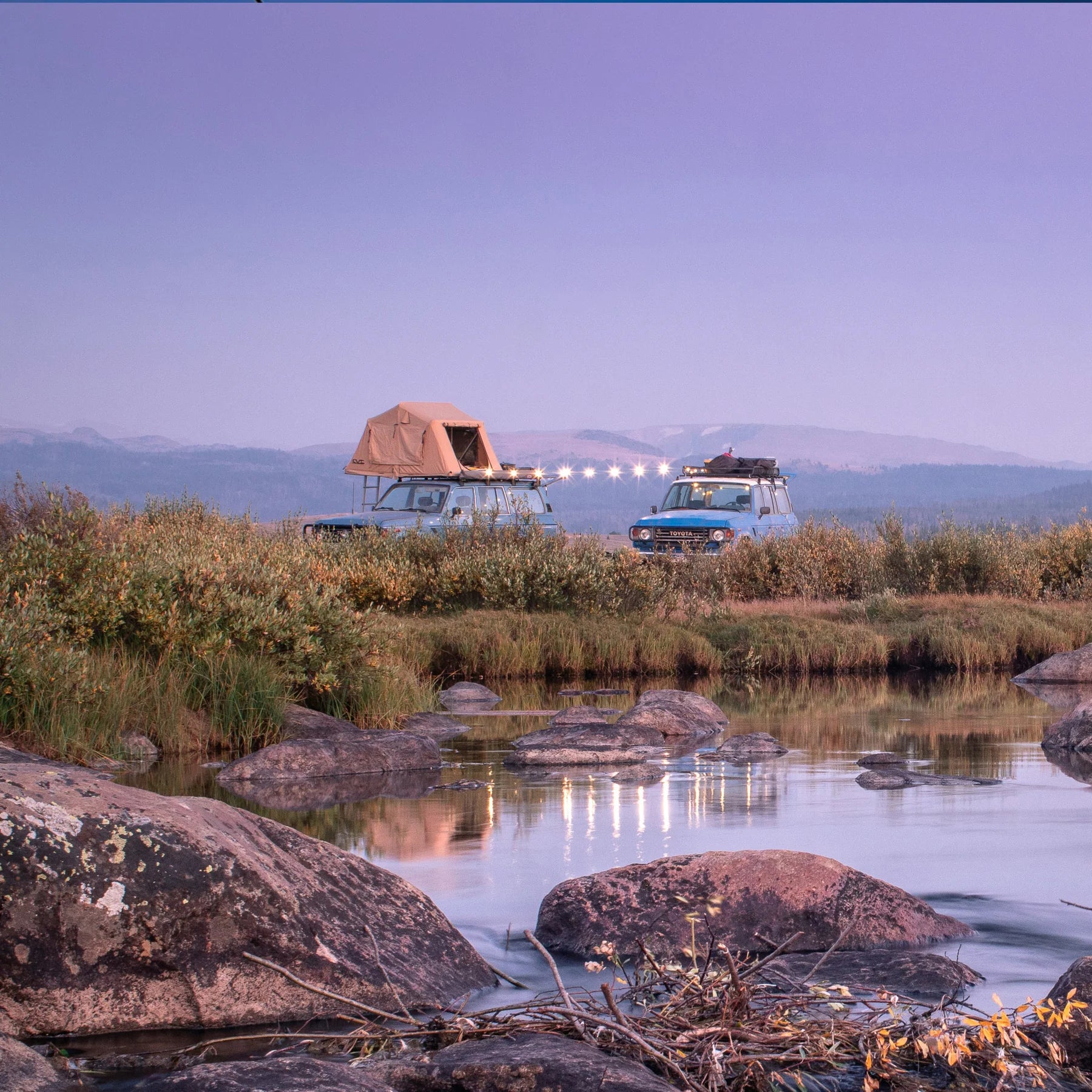 Luci Solar String Lights + Detachable Power Hub: White 44'